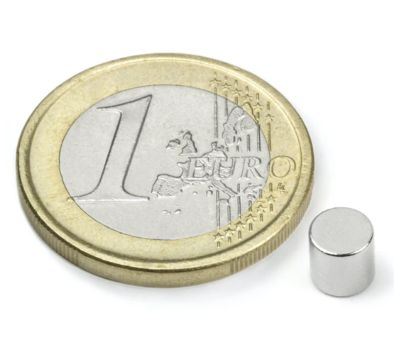 Scheibenmagnet Rundmagnet Ø 5 mm, Höhe 5 mm Neodym (NdFeB) N45 - hält 1,1 kg 