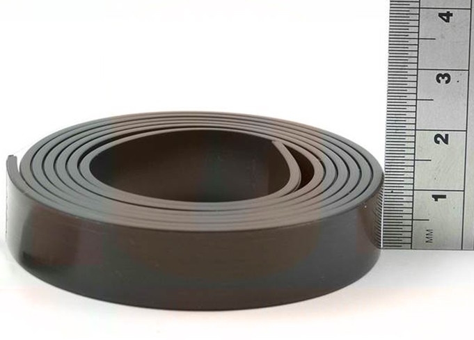Flexible Magnetic Tape Strip with 3M adhesive 1,6mm x 25mm x 100cm